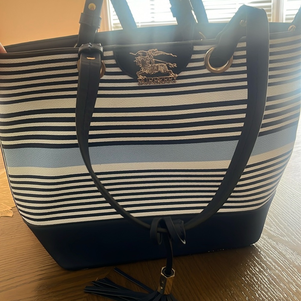Burberry Tote